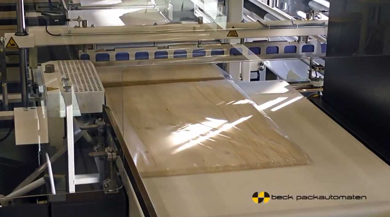 Proces pakowania płaskich elementów drewnianych krok po kroku